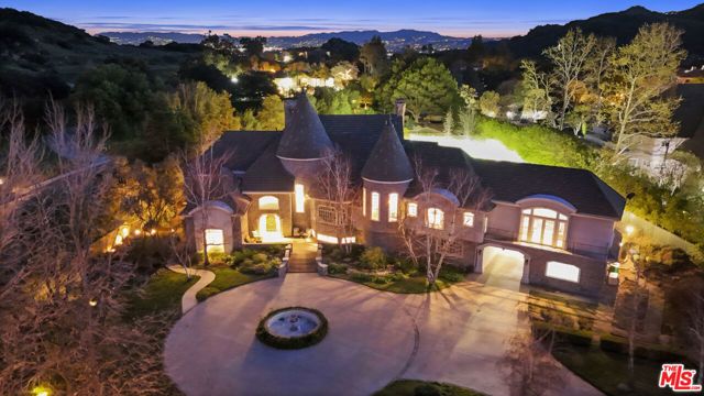 22510 La Quilla Drive, Chatsworth (los Angeles), CA 91311