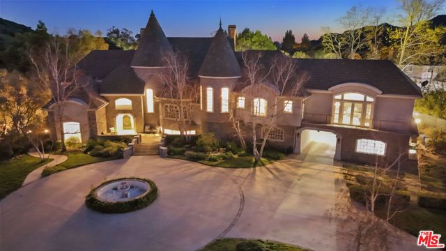 22510 La Quilla Drive, Chatsworth (los Angeles), CA 91311