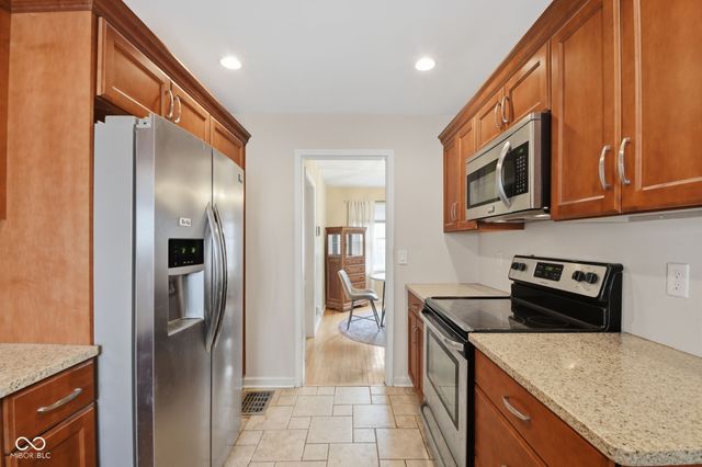 5409 Indianola Avenue, Indianapolis, IN 46220
