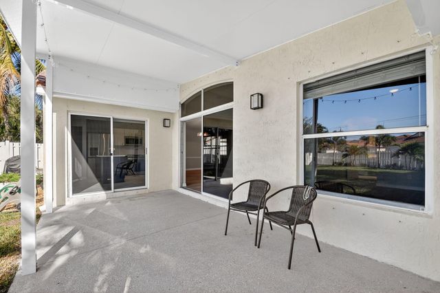 7279 Burgess Drive, Lake Worth, FL 33467