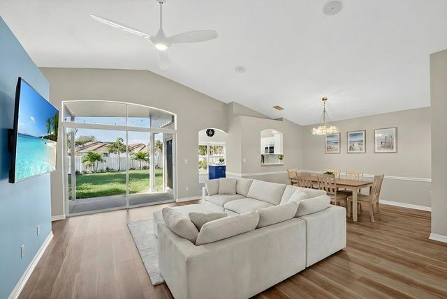 7279 Burgess Drive, Lake Worth, FL 33467