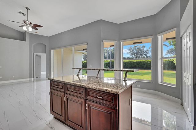 4190 Bahia Isle Circle, Wellington, FL 33449