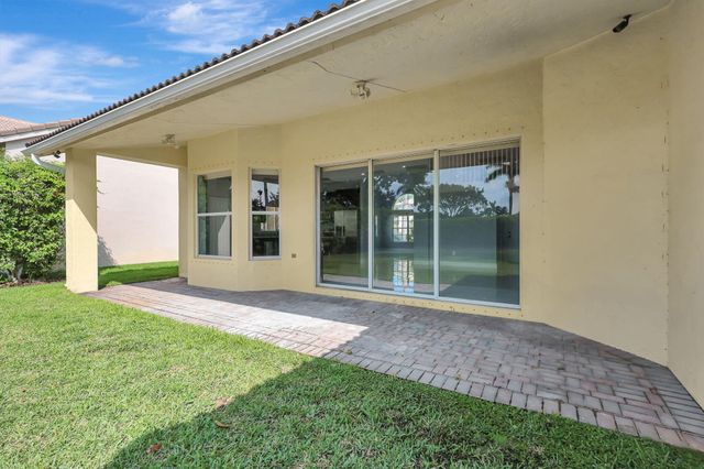 4190 Bahia Isle Circle, Wellington, FL 33449