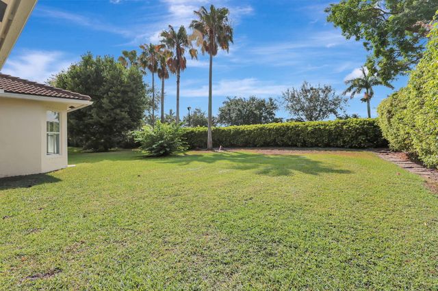 4190 Bahia Isle Circle, Wellington, FL 33449