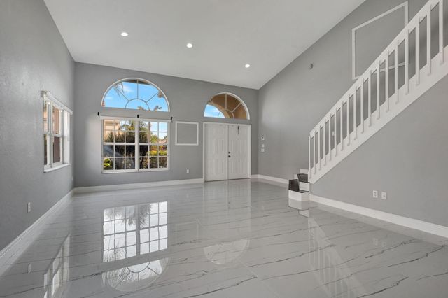 4190 Bahia Isle Circle, Wellington, FL 33449