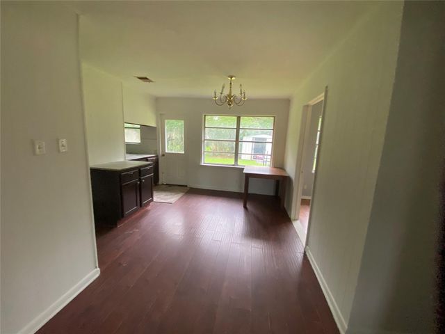 5711 Thrush Drive, Houston, TX 77033
