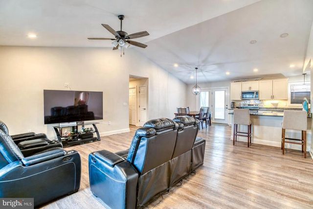 13084 STONEHOUSE MOUNTAIN RD, Culpeper, VA 22701