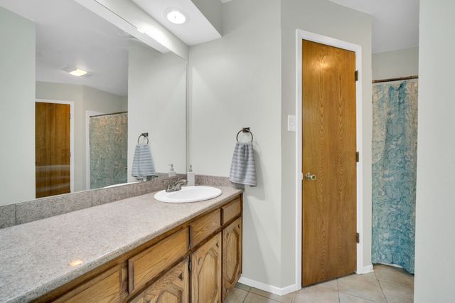 4515 Indian Oaks Trail, Arlington, TX 76017