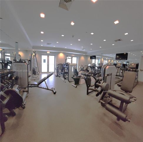 250 Sunny Isles Blvd 3-705, Sunny Isles Beach, FL 33160