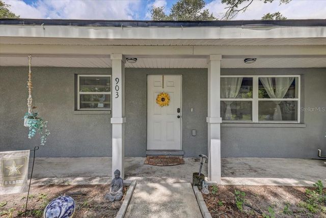 903 N BRACEWELL DRIVE, Plant City, FL 33563
