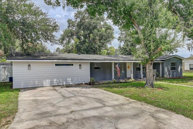 903 N BRACEWELL DRIVE, Plant City, FL 33563