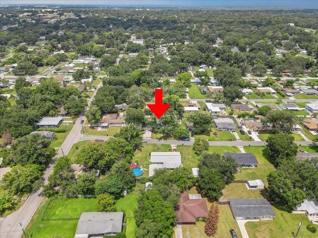 903 N BRACEWELL DRIVE, Plant City, FL 33563