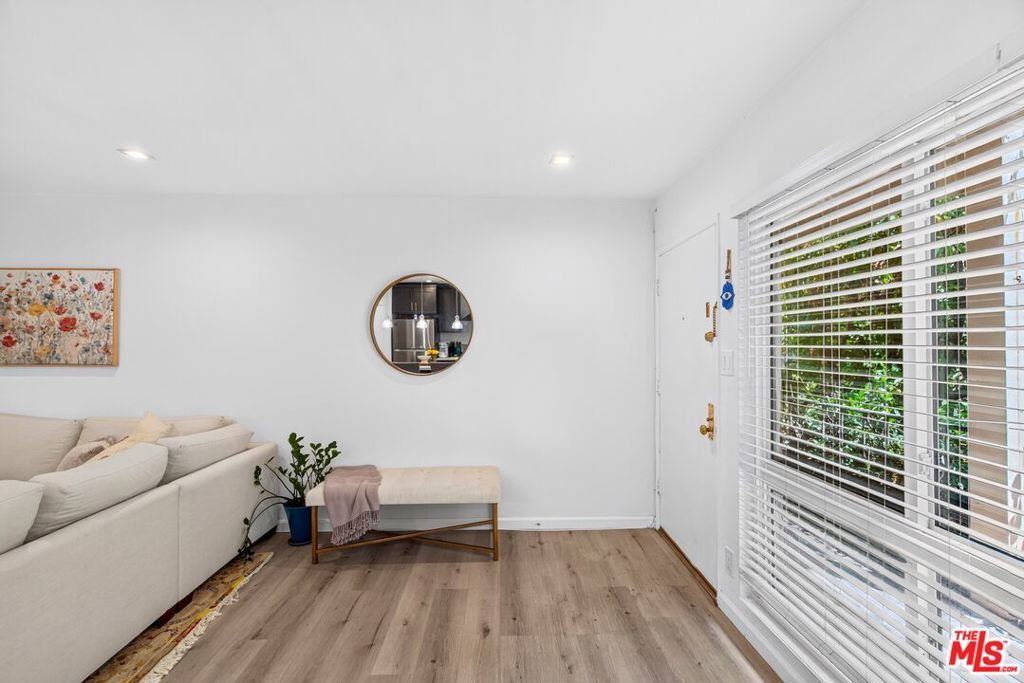 Image 39 of property listing at 11670 W Sunset Boulevard 217, Los Angeles, CA 90049