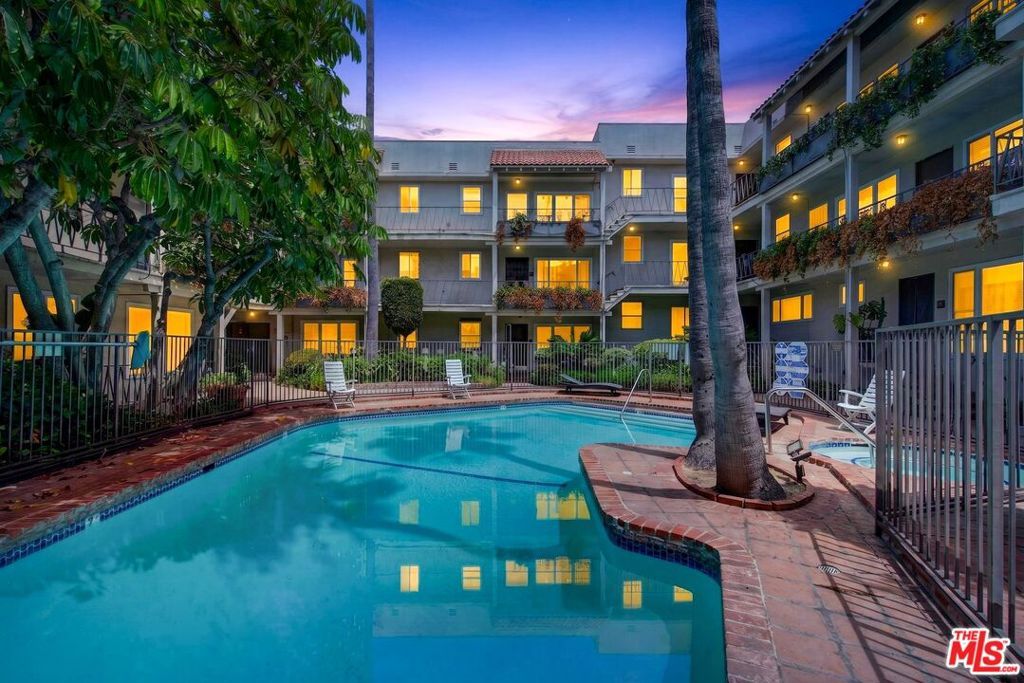 Image 45 of property listing at 11670 W Sunset Boulevard 217, Los Angeles, CA 90049
