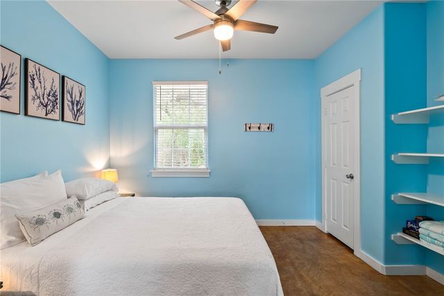 5481 Highway 35 N 4, Rockport, TX 78382