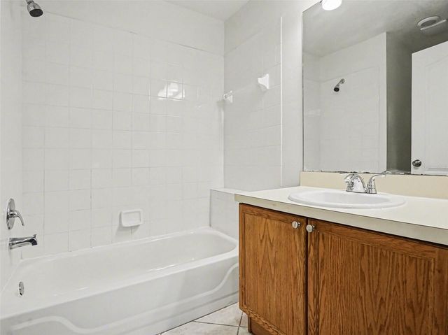 2609 MEADOW OAKS LOOP, Clermont, FL 34714