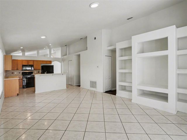 2609 MEADOW OAKS LOOP, Clermont, FL 34714