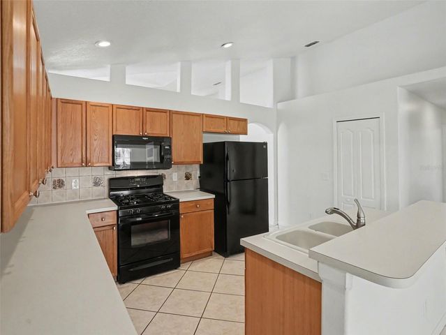 2609 MEADOW OAKS LOOP, Clermont, FL 34714