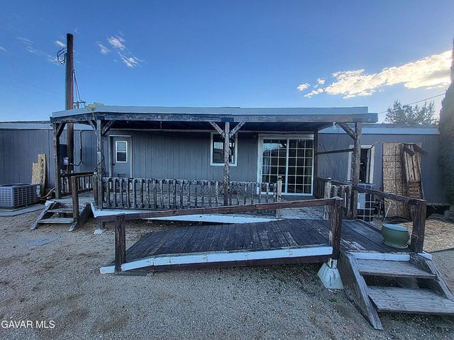 8667 W 70th St West Street, Mojave, CA 93501