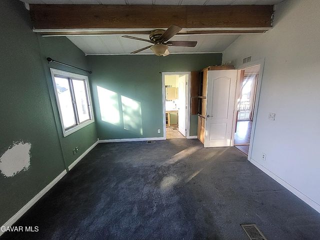 8667 W 70th St West Street, Mojave, CA 93501