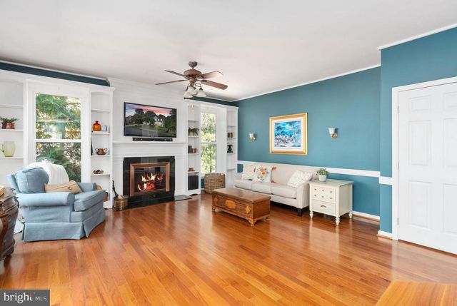 6811 LAKELAND WAY, Fredericksburg, VA 22407