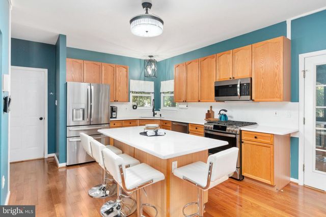 6811 LAKELAND WAY, Fredericksburg, VA 22407