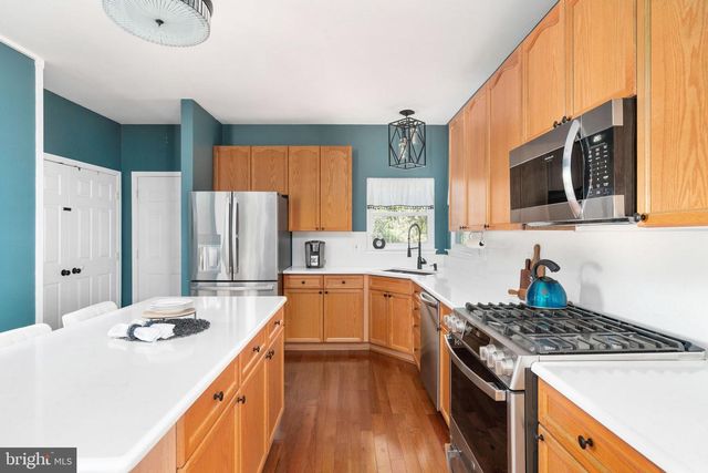 6811 LAKELAND WAY, Fredericksburg, VA 22407