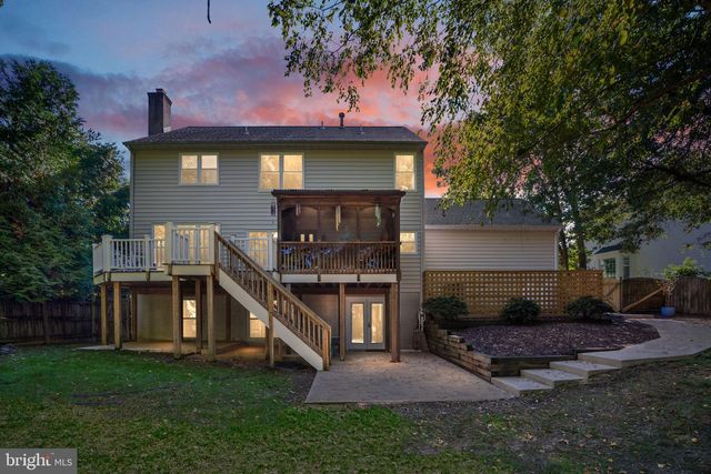 6811 LAKELAND WAY, Fredericksburg, VA 22407
