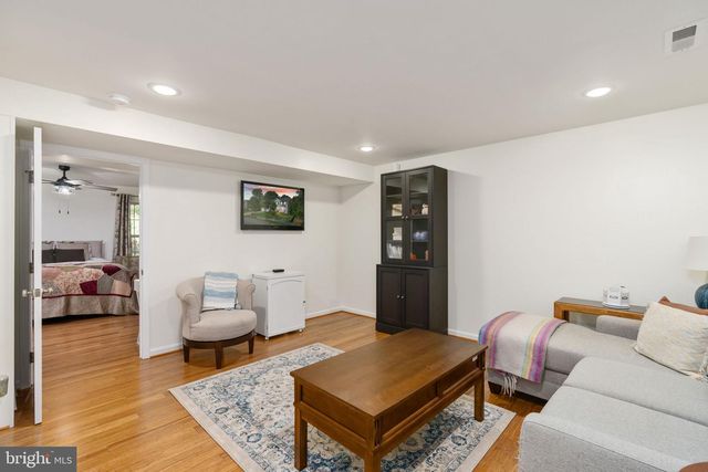 6811 LAKELAND WAY, Fredericksburg, VA 22407