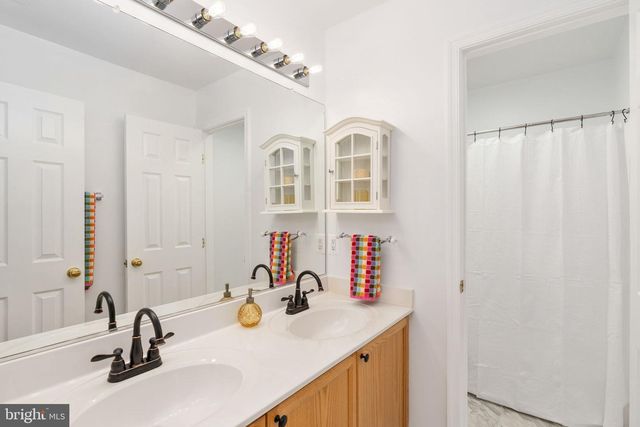 6811 LAKELAND WAY, Fredericksburg, VA 22407