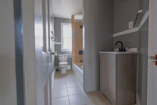 709 Pennsylvania Avenue, Mendota, IL 61342