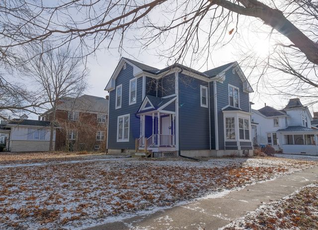 709 Pennsylvania Avenue, Mendota, IL 61342