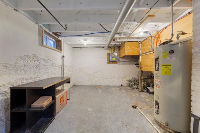 106 6th Avenue E, Ellendale, MN 56026