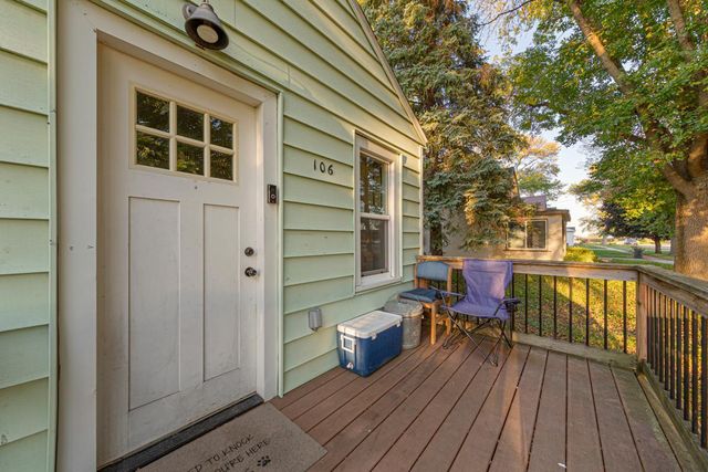 106 6th Avenue E, Ellendale, MN 56026