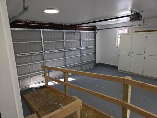 24195 Third Avenue, Mattawan, MI 49071