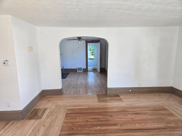 24195 Third Avenue, Mattawan, MI 49071