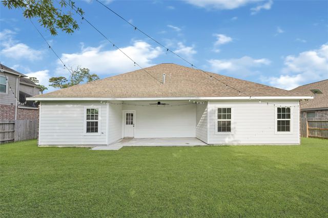 15914 Tug Court, Crosby, TX 77532