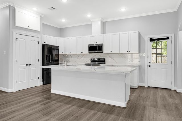 15914 Tug Court, Crosby, TX 77532