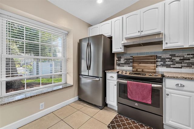 3911 EL CAMINO COURT, Largo, FL 33771