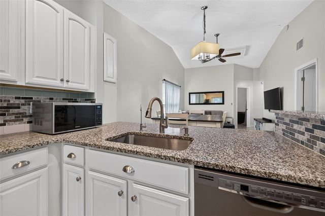 3911 EL CAMINO COURT, Largo, FL 33771