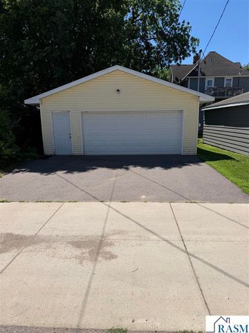110 Van Brunt Street, Mankato, MN 56001