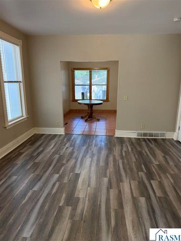 110 Van Brunt Street, Mankato, MN 56001