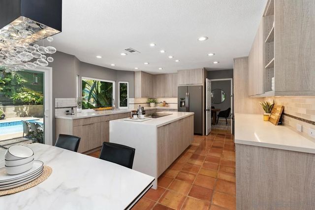 12642 Rue Sienne Nord, San Diego, CA 92131