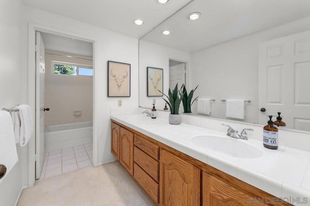 12642 Rue Sienne Nord, San Diego, CA 92131