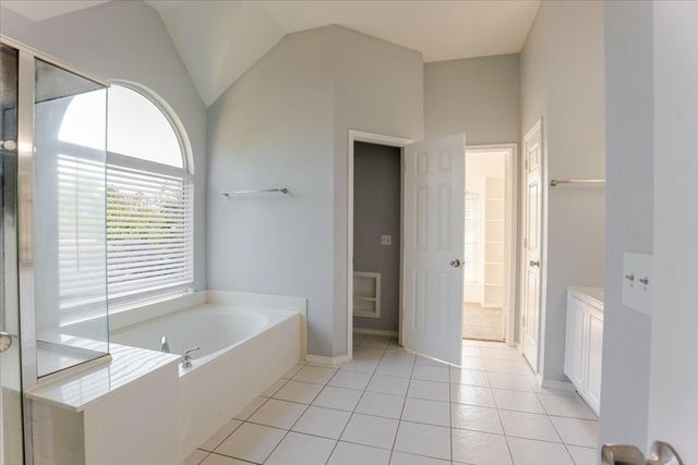 6704 Alderbrook Drive, Denton, TX 76210