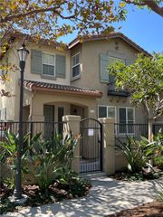 23 Willowdale, Irvine, CA 92602