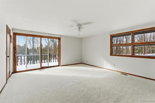 4710 Cove Road, West Bloomfield, MI 48323