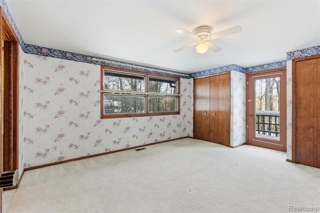 4710 Cove Road, West Bloomfield, MI 48323