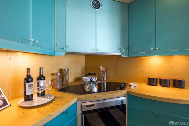 300 3rd Street 1101, San Francisco, CA 94107