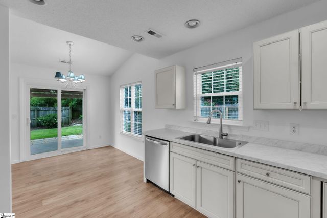 106 Acacia Drive, Simpsonville, SC 29681